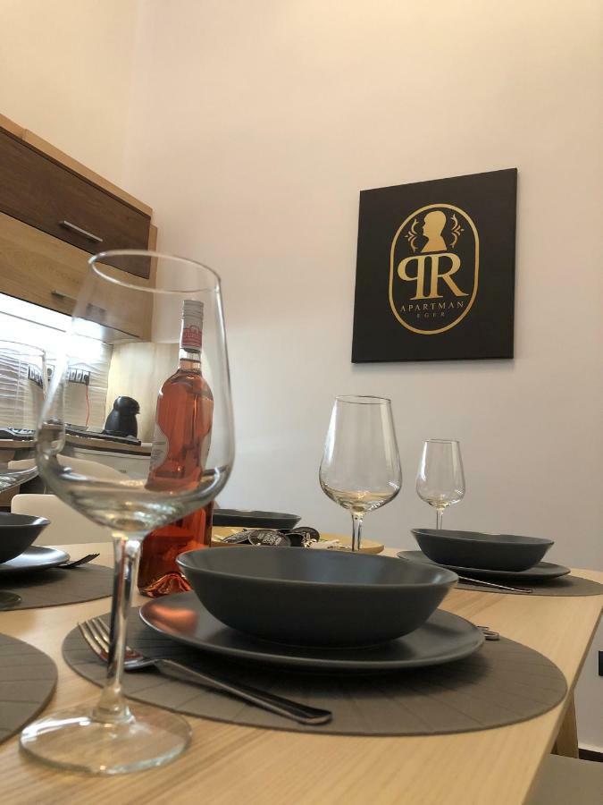 Pr Apartman เอ็กเกอร์ ภายนอก รูปภาพ